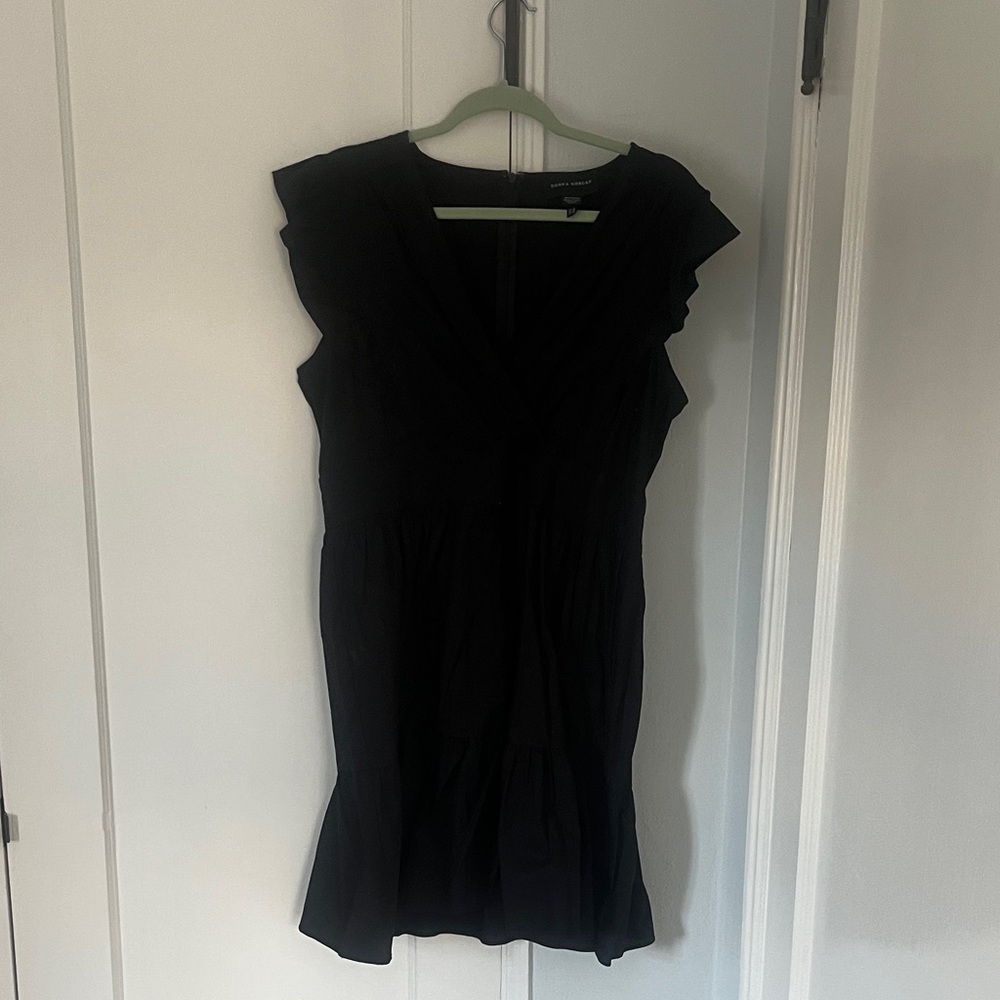 Donna Morgan Classic Black Garment